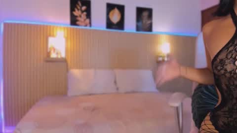 Sirenita online show from November 15, 10:56 am