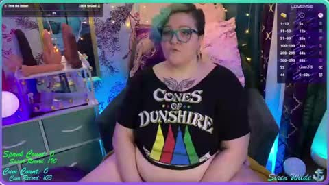 Snapshot of sirenwilde chatting on July 19, 3:43 am Siren Wilde online show from July 19, 3:43 am