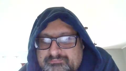 Snapshot of sirmike80 chatting on May 15, 12:01 pm SirMike80 online show from May 15, 12:01 pm