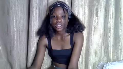 shannie online show from October 27, 7:29 pm