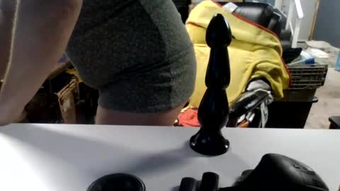 Snapshot of sissifrick chatting on June 12, 8:02 am sissifrick online show from June 12, 8:02 am