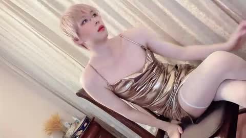 Snapshot of sissy_ada chatting on May 25, 2:01 pm Sissy Ada online show from May 25, 2:01 pm