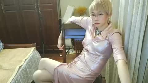 Snapshot of sissy_ada chatting on July 24, 1:20 pm Sissy Ada online show from July 24, 1:20 pm