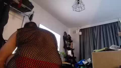 RESPONDS WELL TO ... online show from December 21, 3:14 am