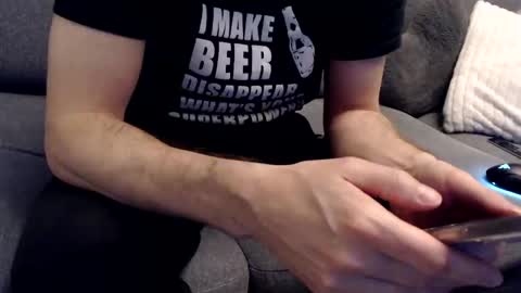 Snapshot of sissyboyforyoui chatting on February 8, 11:02 pm looking for older male ore female to use me sexually and be good to me ahhhhh online show from February 8, 11:02 pm