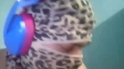 Snapshot of sissycrossdrese chatting on March 11, 1:01 pm sissycrossdrese online show from March 11, 1:01 pm