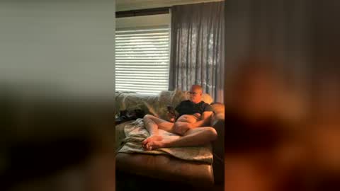 sissyexposed69 online show from June 30, 1:06 am