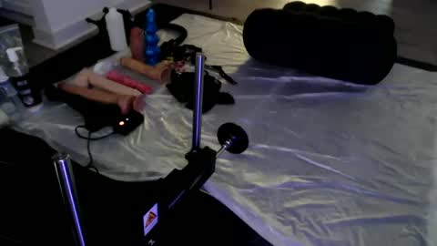 Snapshot of sissygoonerslut chatting on October 13, 3:39 am Sissy Gooner online show from October 13, 3:39 am