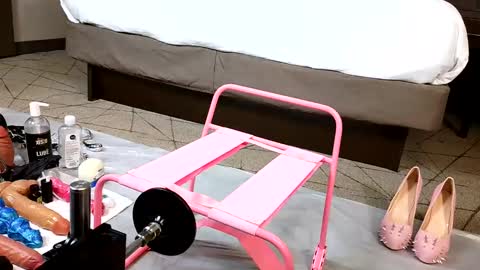 Snapshot of sissygoonerslut chatting on November 1, 12:45 am Sissy Gooner online show from November 1, 12:45 am