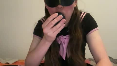 Sissy Laura online show from April 11, 4:44 pm