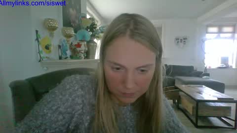 Elise online show from November 24, 10:59 am