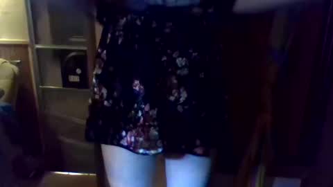 sisygrl364 online show from April 25, 2:36 am