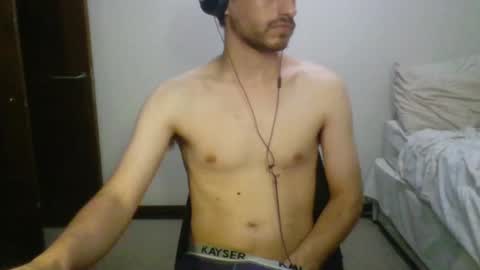 Snapshot of sitonme555 chatting on March 2, 2:51 am sitonme555 online show from March 2, 2:51 am