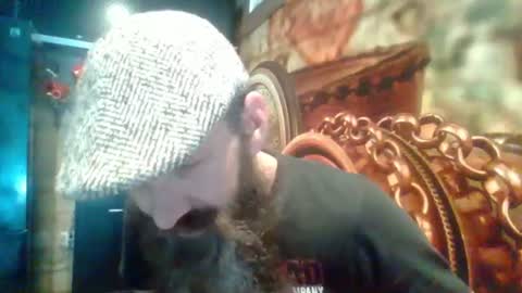 sitonmybeardxxx online show from June 28, 10:49 pm