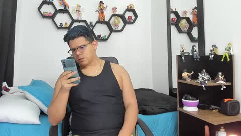 Siul Thompson online show from February 4, 12:22 pm