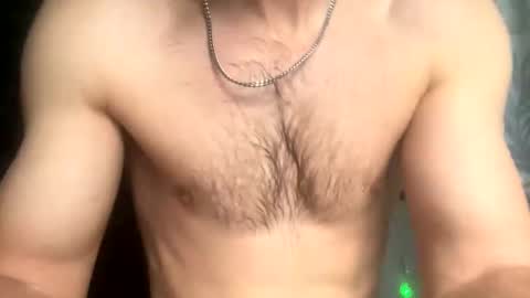 sixpackmac1 online show from October 19, 10:16 am