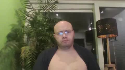 sixten19795 online show from January 15, 6:40 am