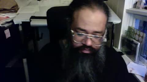 Snapshot of siyah_sakal chatting on January 1, 12:11 pm siyah_sakal online show from January 1, 12:11 pm