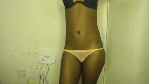 sizzly_ass online show from March 11, 12:33 pm