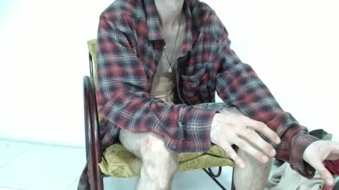 sk8sir online show from May 16, 6:07 pm