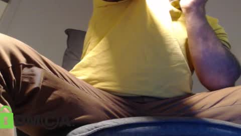 Snapshot of skankhunt9000 chatting on February 23, 4:07 am Your Master MasterD9000 online show from February 23, 4:07 am