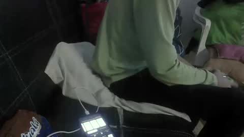 Snapshot of skanky_little_dolls chatting on September 9, 9:09 am skanky_little_dolls online show from September 9, 9:09 am