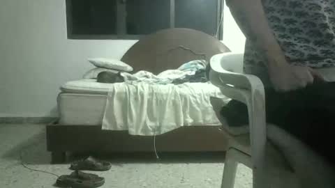 Snapshot of skanky_little_dolls chatting on November 24, 9:14 pm skanky_little_dolls online show from November 24, 9:14 pm