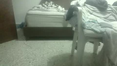 Snapshot of skanky_little_dolls chatting on January 10, 10:17 am skanky_little_dolls online show from January 10, 10:17 am