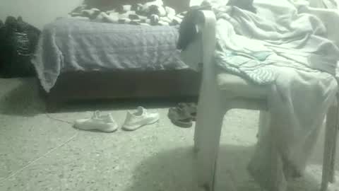 Snapshot of skanky_little_dolls chatting on January 12, 4:50 am skanky_little_dolls online show from January 12, 4:50 am