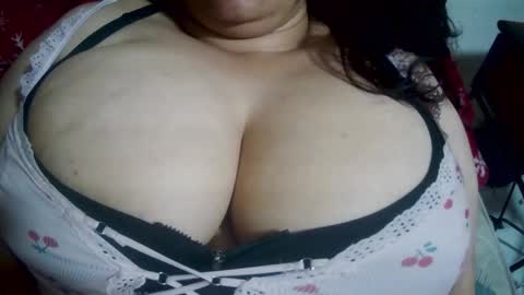 skarkett21 online show from January 13, 3:23 am