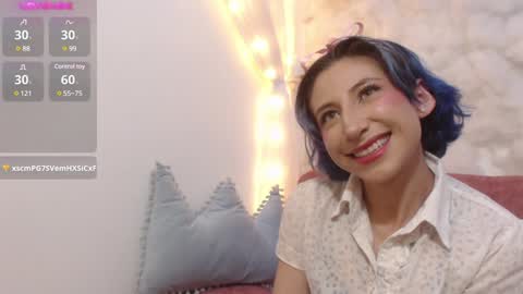 Skarlet  online show from December 11, 3:35 am