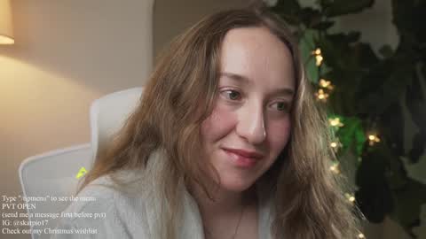 Im Scarlett  ONLINE  5pm-10pm NYC time  online show from December 20, 3:47 am