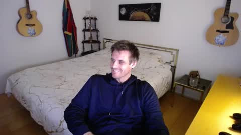 skatejocke online show from October 25, 2:35 pm