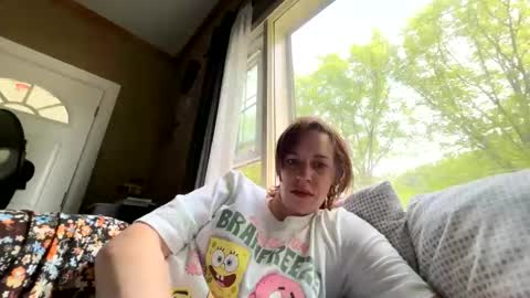 Snapshot of skaterbate222 chatting on May 4, 9:22 pm skaterbate222 online show from May 4, 9:22 pm