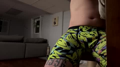 Snapshot of skaterboy678 chatting on November 15, 6:33 am skaterboy678 online show from November 15, 6:33 am