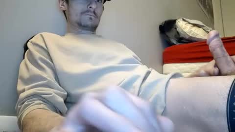 skaterpunk_92 online show from December 20, 12:23 pm