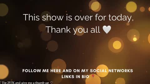Snapshot of skeeter_cb chatting on February 20, 9:42 pm Skeete CHRISTMAS SHOW THIS DECEMBER 24 CHECK OUT MY AMAZON LIST AND MAKE ME HAPPY online show from February 20, 9:42 pm