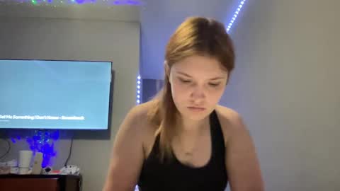 skiimaskabby online show from February 12, 10:26 pm