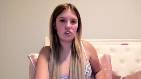 skiimaskabby online show from September 11, 2:55 am