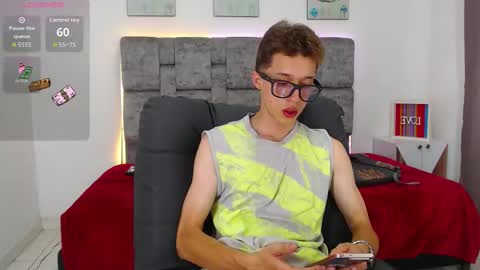 Snapshot of skinny_bigcock20 chatting on March 2, 10:05 pm skinny_bigcock20 online show from March 2, 10:05 pm