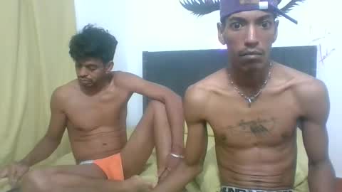 Snapshot of skinny_long_cock chatting on April 30, 7:53 pm Albert online show from April 30, 7:53 pm
