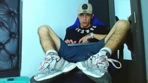 skinny marked online show from December 26, 3:06 am