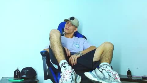 skinny marked online show from January 5, 11:12 pm