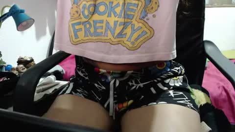 Snapshot of skinny_sexy666 chatting on July 12, 8:22 pm skinny_sexy666 online show from July 12, 8:22 pm
