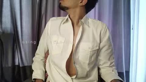 Snapshot of skinny_tamer chatting on July 26, 11:06 am skinny tamer online show from July 26, 11:06 am