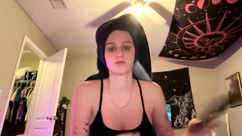 skinnyangel21 online show from January 18, 4:05 am