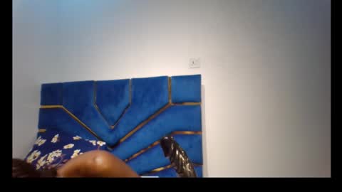 skinnyasssexyboobs online show from December 1, 7:52 pm