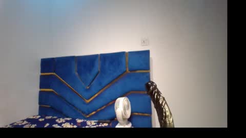 skinnyasssexyboobs online show from February 1, 7:23 pm