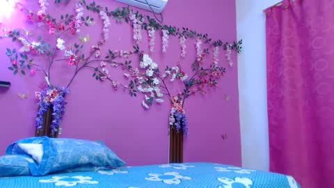 barbi online show from March 18, 1:42 am