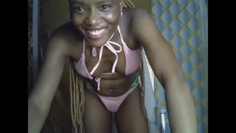 Linda independent model online show from August 6, 10:22 pm
